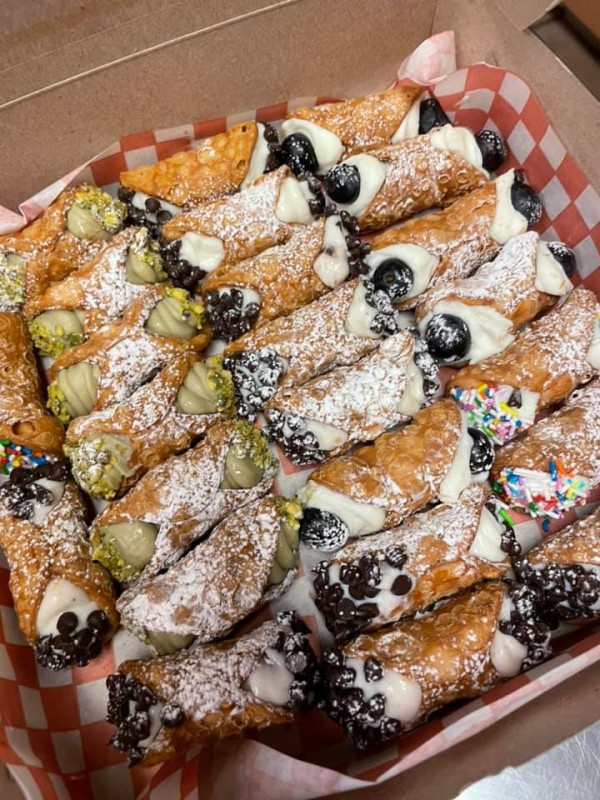 CANNOLI (DOZEN)