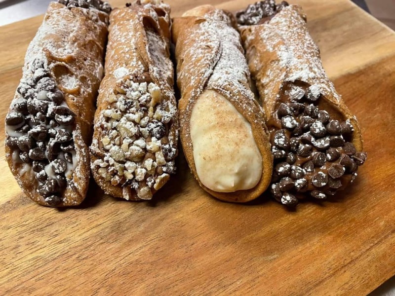 CANNOLI (EACH)