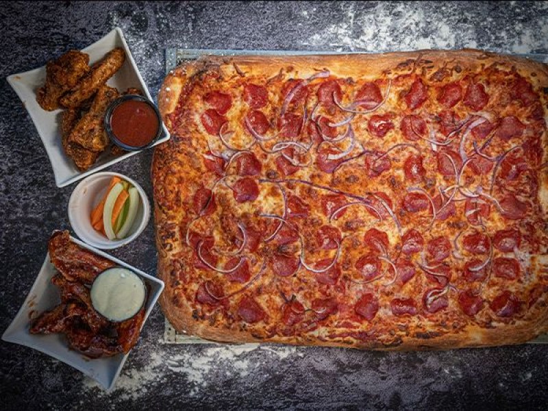 PARTY TRAY 2-TOPPING PIZZA + 2 POUNDS WINGS