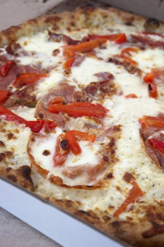 White Prosciutto Pizza
