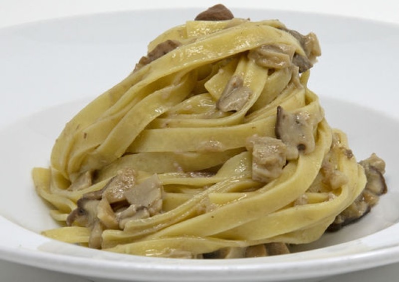 Fettuccini with Truffled Mushrooms