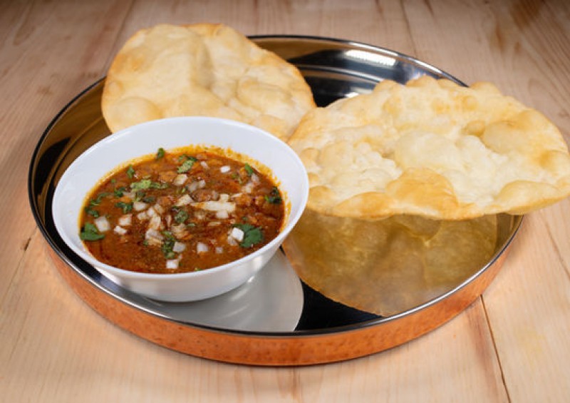 Chana Bhatura