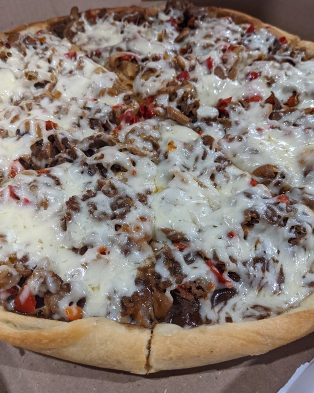 Our Famous Steak Pizza - Large 15"