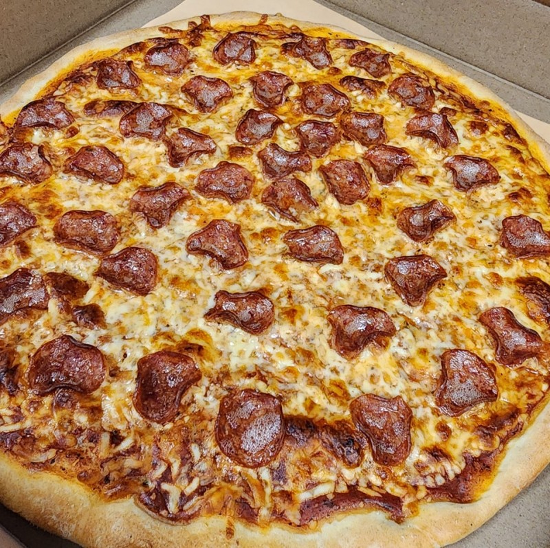 Medium 12" Cheese & Pepperoni